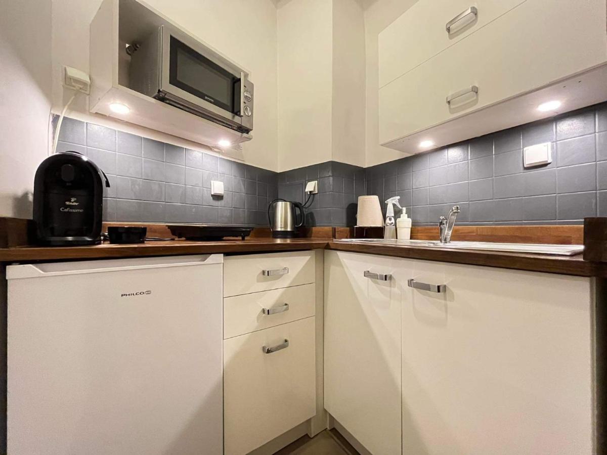 Apartament Warszawa Centrum Helvetia Plus Buitenkant foto