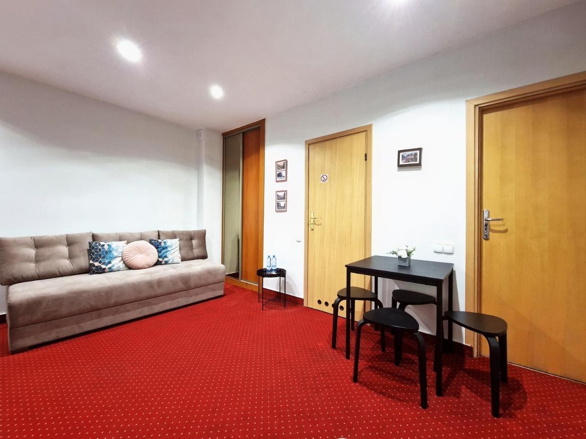 Apartament Warszawa Centrum Helvetia Plus Buitenkant foto